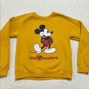 Disney Classic Mickey Mouse Sweatshirt Women’s Small